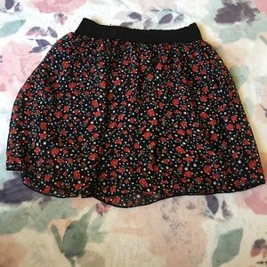 Black & red rose mini skirt
